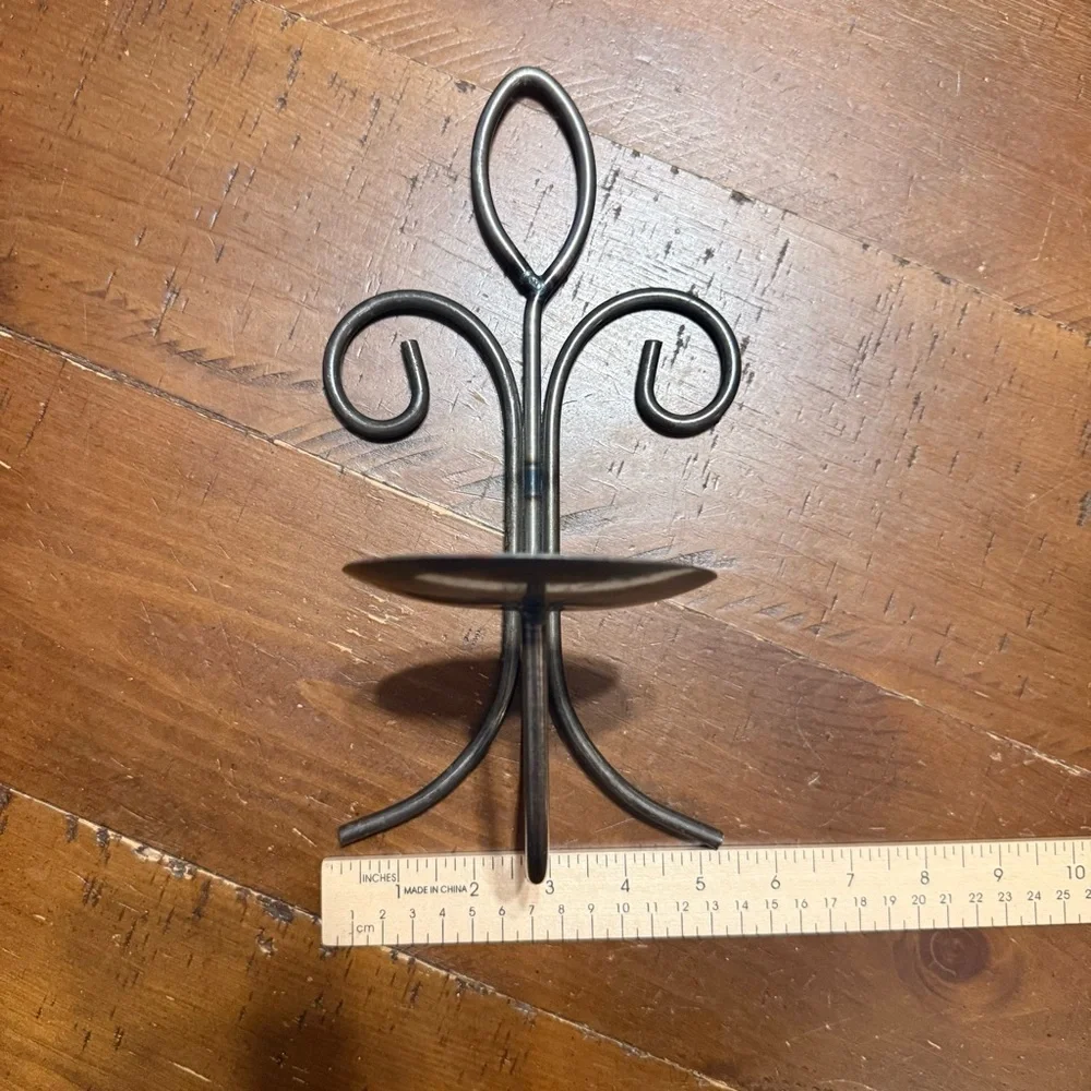 Source Unknown metal candle